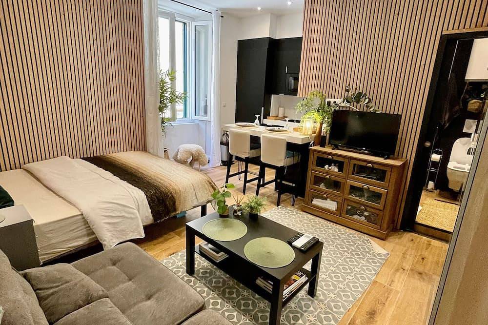 Ganze Wohnung, Studio de Charme en Hypercentre D'ajaccio in Ajaccio, Golfe D'Ajaccio