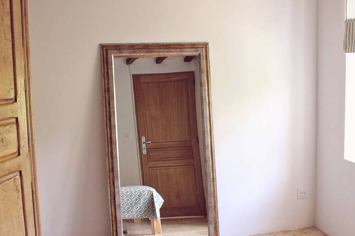 Gîte pour 9 personnes, avec terrasse ainsi que jacuzzi et jardin à Gueutteville-les-Grès - 4