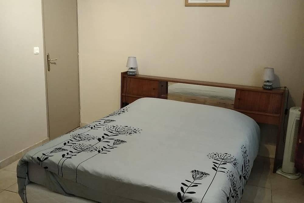 Entire apartment, T2 downtown in Châlons-en-Champagne, Marne
