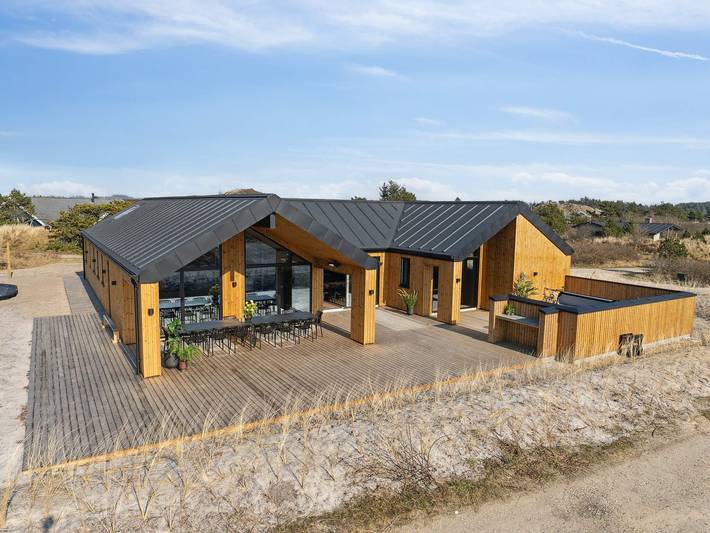 Ferienhaus für 16 Personen, mit Whirlpool und Terrasse sowie Pool in Filsø See
