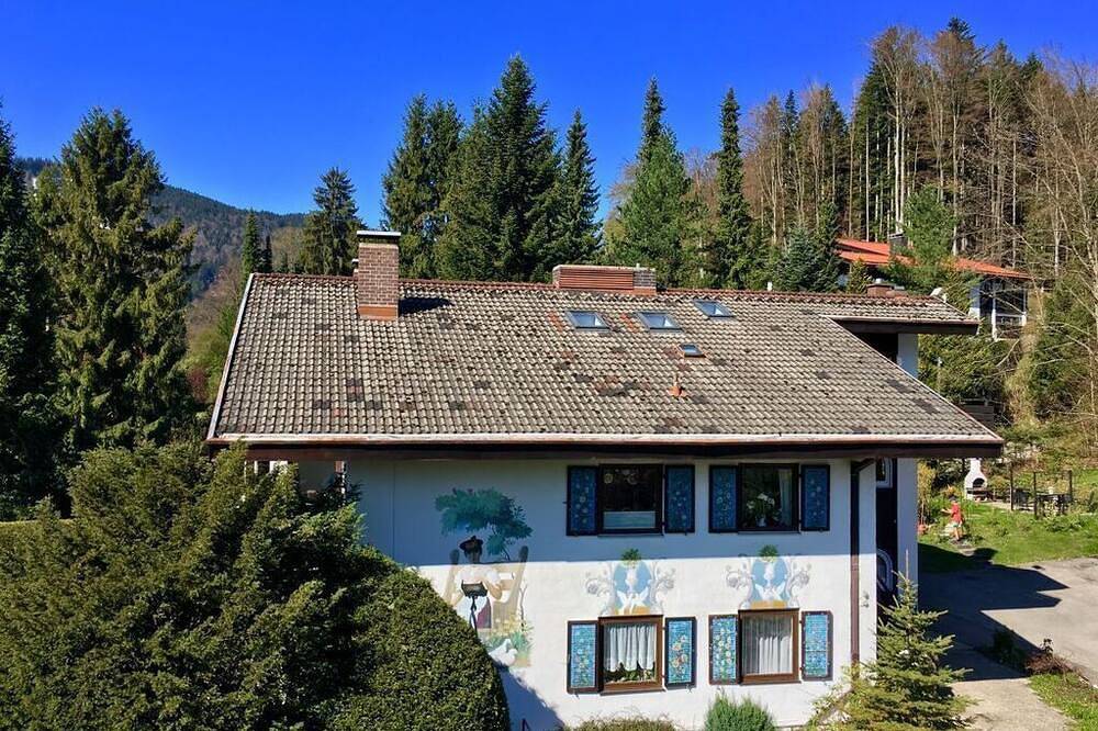 Entire apartment, Holiday apartment Sonia on the lake in Bad Wiessee, Bavarian Alps
