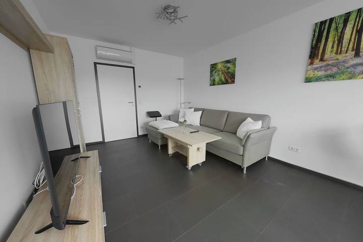 Ganze Wohnung, Klimatisierte Wohnung in zentraler Lage von Celle in Celle, Aller-Leine-Tal