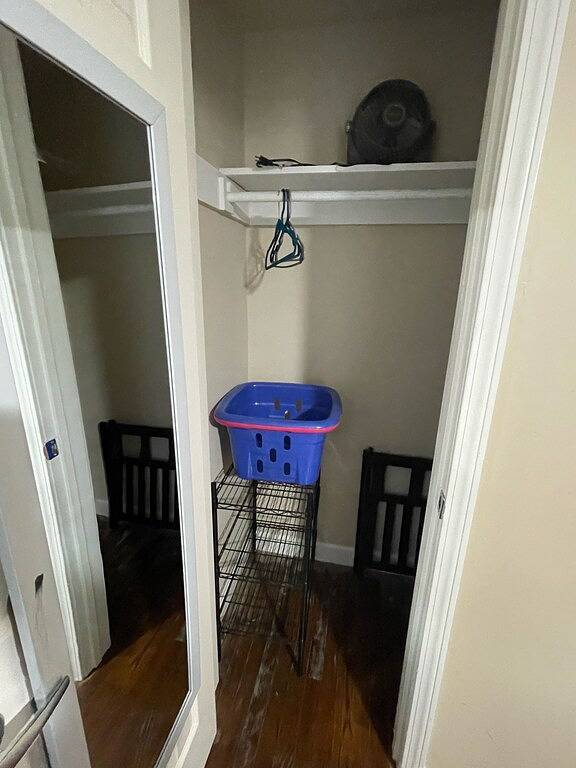 Brookside purer Komfort! Park vor Ort, Hunde willkommen in Kansas City, Missouri