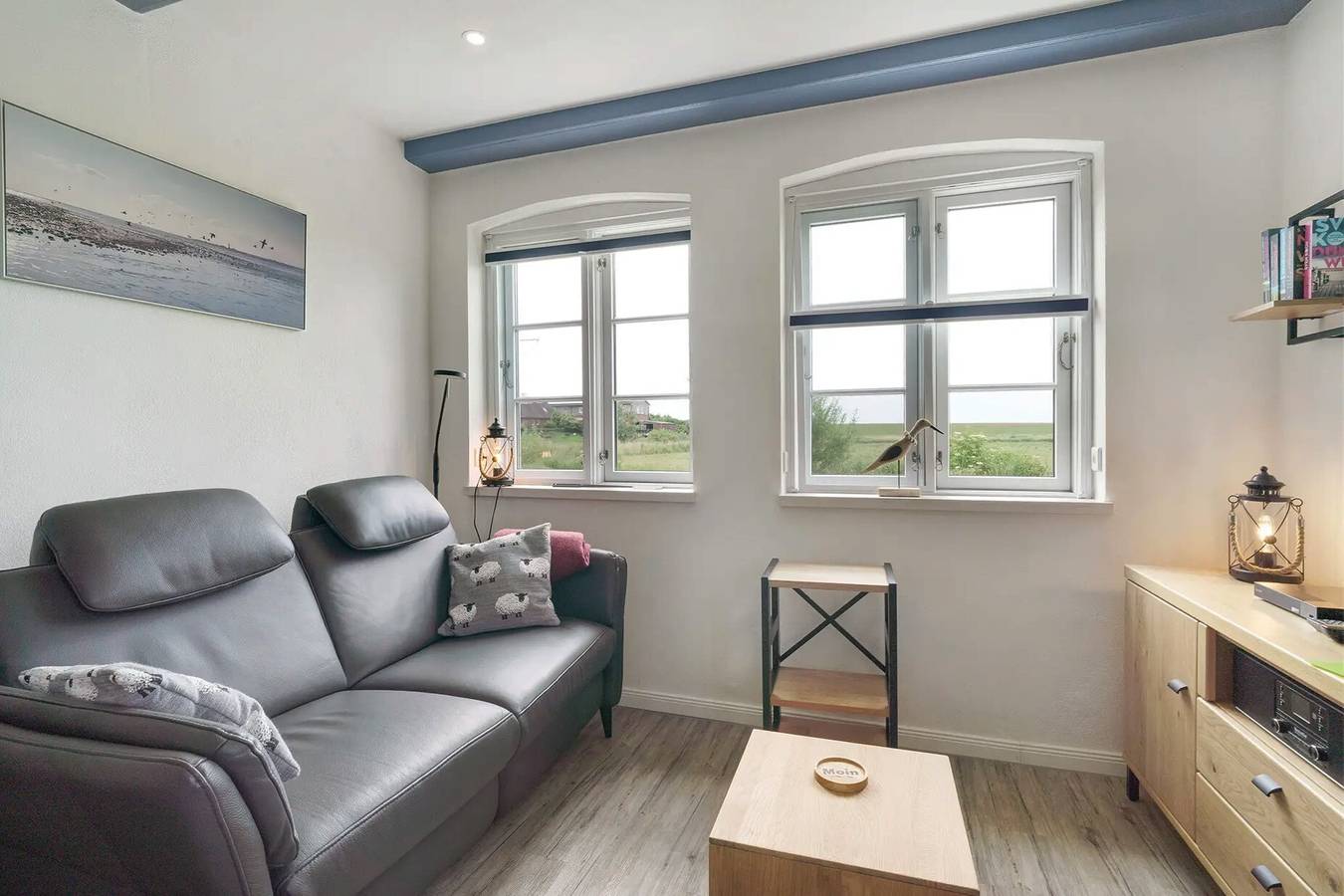 Ganze Wohnung, Apartment „Graugans“ mit privater Terrasse, Garten und Wlan in Badestelle Schütting, Pellworm