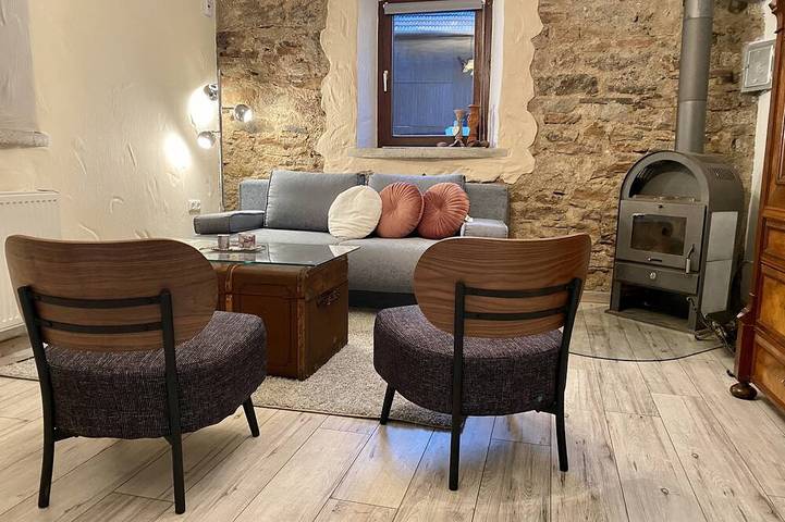 Ferienhaus für 4 Personen, mit Terrasse und Whirlpool