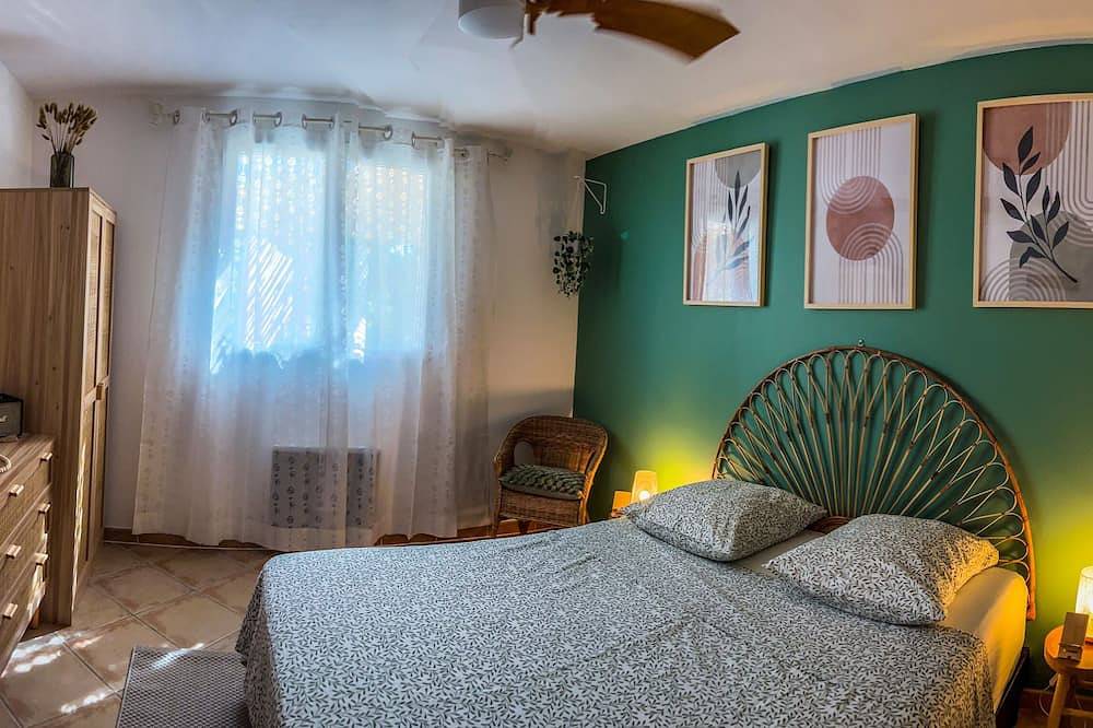 🌿 Detached house with garden - Peace & Nature 🌿 in Le Beausset, Toulon regio