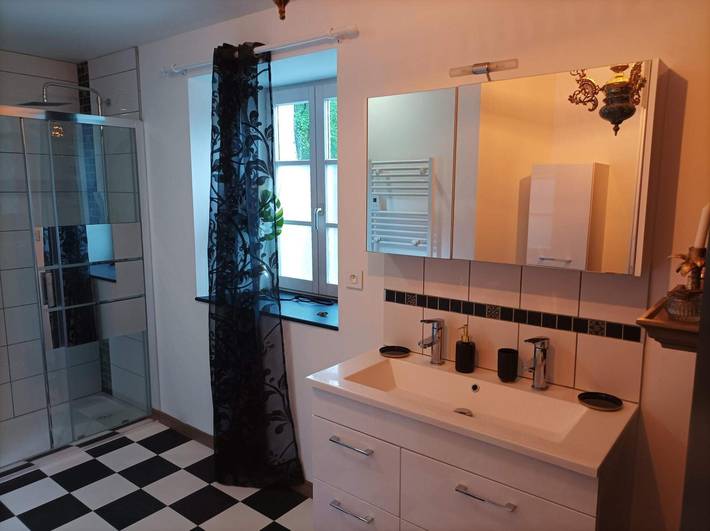 Hel lejlighed, Apartment 'La Maison Du Meunier Avec Terrain' with Private Garden and Wi-Fi in Autigny-la-Tour, Neufchâteau