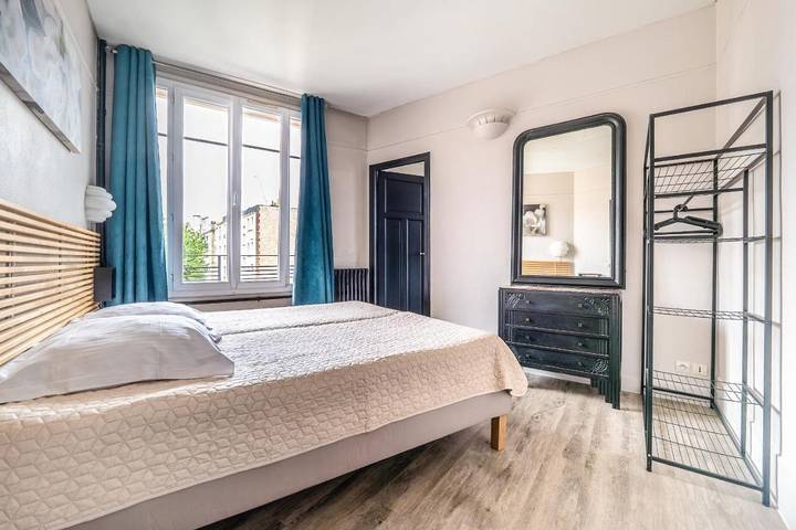 Gîte pour 4 personnes, avec vue et balcon, animaux acceptés à Cachan - 2