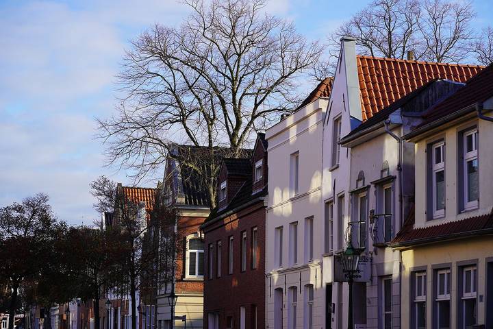 Ganze Wohnung, Ferienwohnung Stadthuuske boven – Stadt, Land, Idylle – Urlaub mit Charme in Emden, Ostfriesland