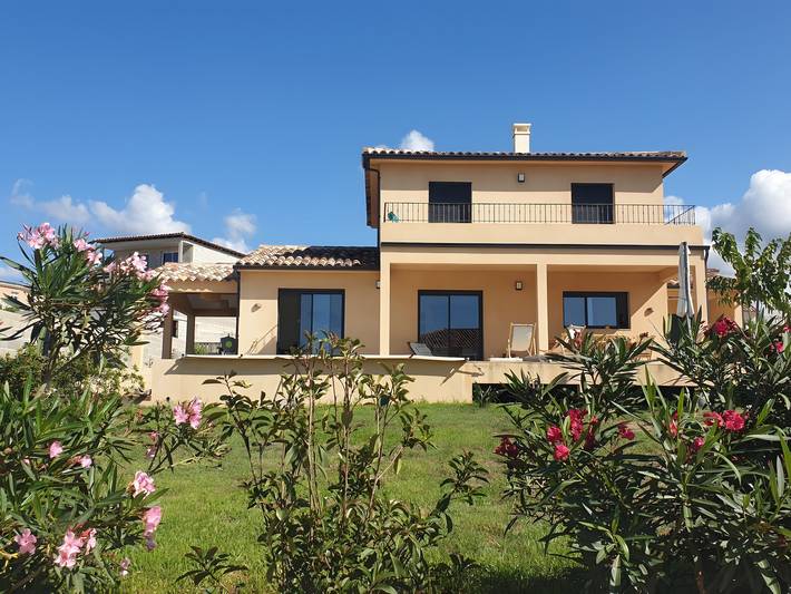 Chambre d’hôte pour 2 personnes, avec balcon en Corse