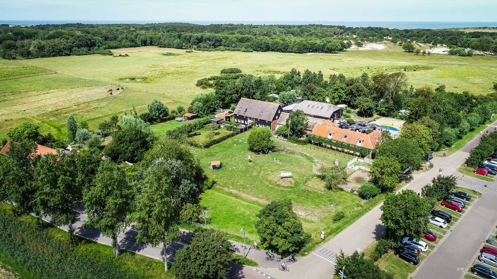 Ganze Wohnung, Ferienwohnung - Kon. Emmaweg 26 | Vrouwenpolder 'Uitspanning Oranjezon'   in Vrouwenpolder, Walcheren