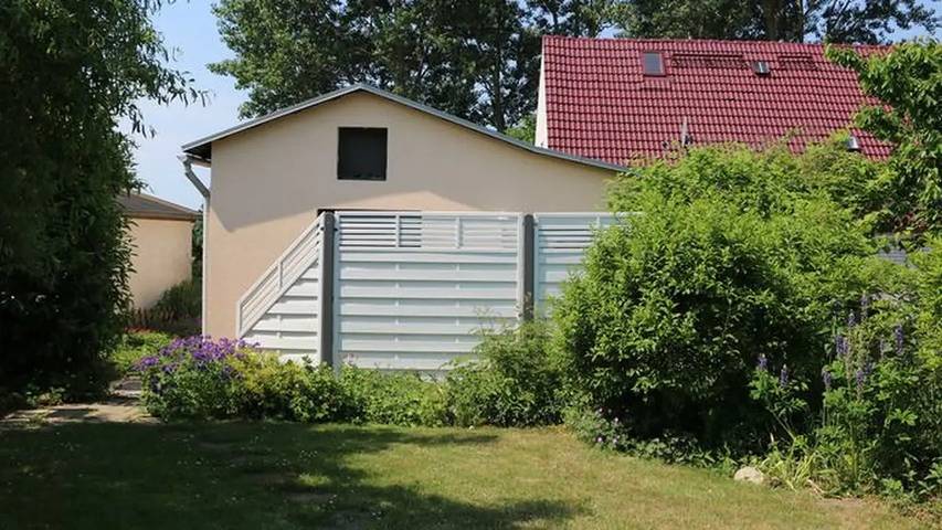 Ferienwohnung für 3 Personen, mit Terrasse und Garten in Glowe - 3