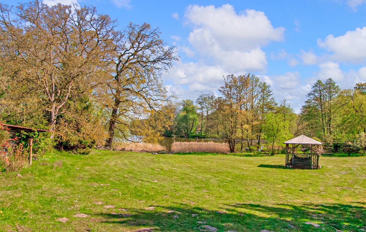 Ganze Ferienwohnung, Appartement am Strand mit Parkplatz und Internet in Userin, Mecklenburg-Strelitz