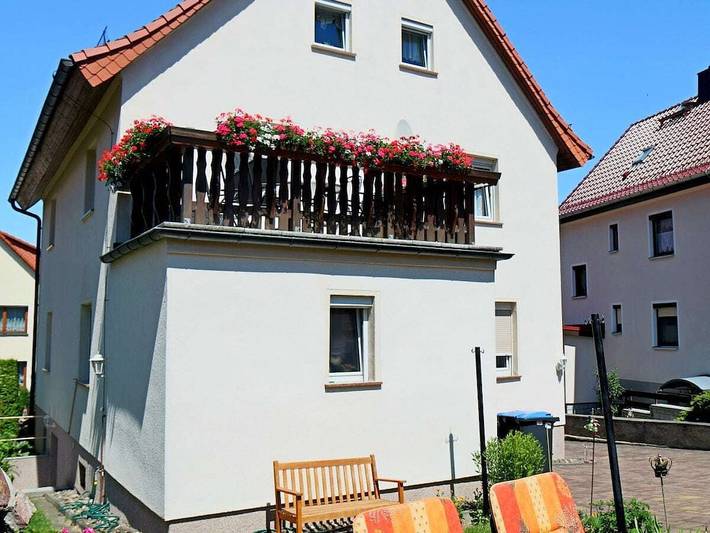 Ferienhaus für 4 Personen, mit Garten und Balkon - 1