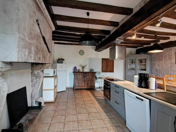 Location de vacances pour 6 personnes, avec vue et jardin à Braye-sous-Faye - 3