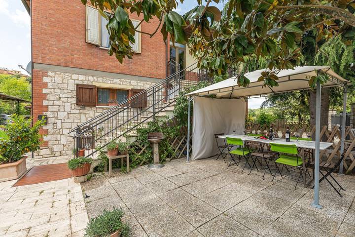 Appartamento intero, Appartamento 'Cottage Casa Luisa' con piscina privata, terrazza condivisa e Wi-Fi in San Giovanni d'Asso, Montalcino