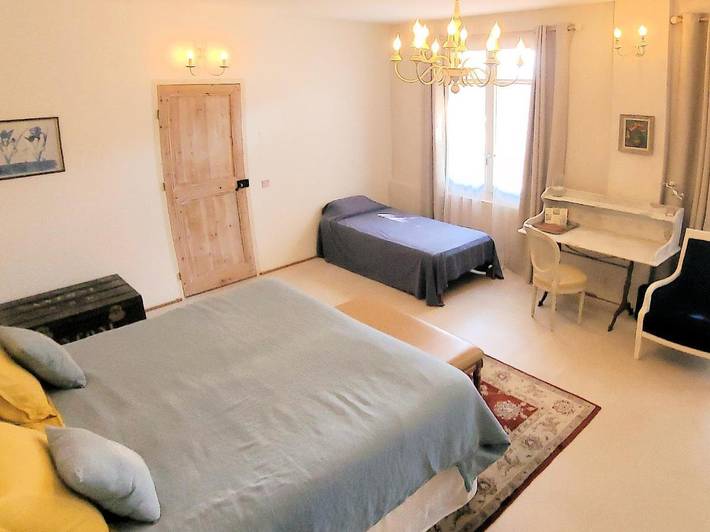 Chambre d’hôte pour 2 personnes, avec vue ainsi que jardin et piscine à Grasse - 2