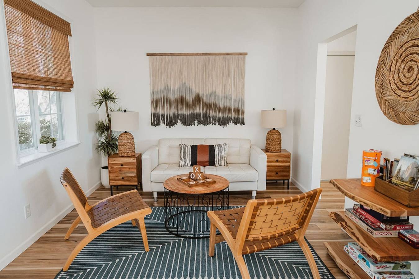 Glamour Mountain Getaway by Casa Oso with Hot Tub in Madera County