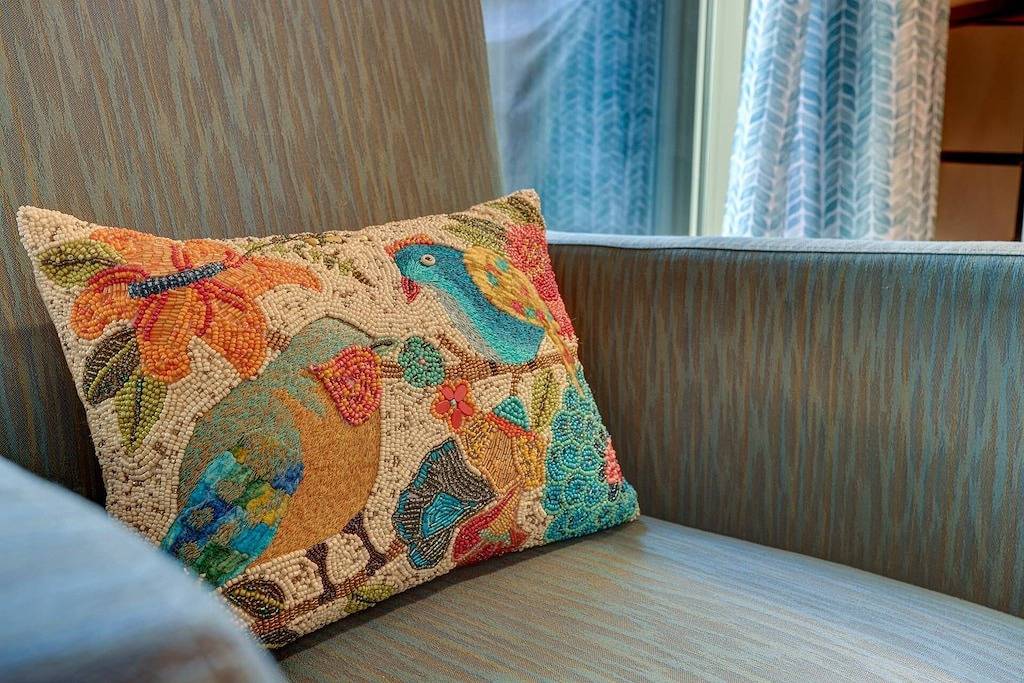 Ganze Wohnung, Updated Mt Bachelor Villiage Condo, Pool, Hot Tub, Private Deck, Bbq, River Trails, 20 Min to Lift in Bend, Mt. Bachelor