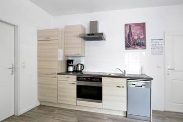 Apartment for 9 People in Berlin Mariendorf, Berlin, Photo 3