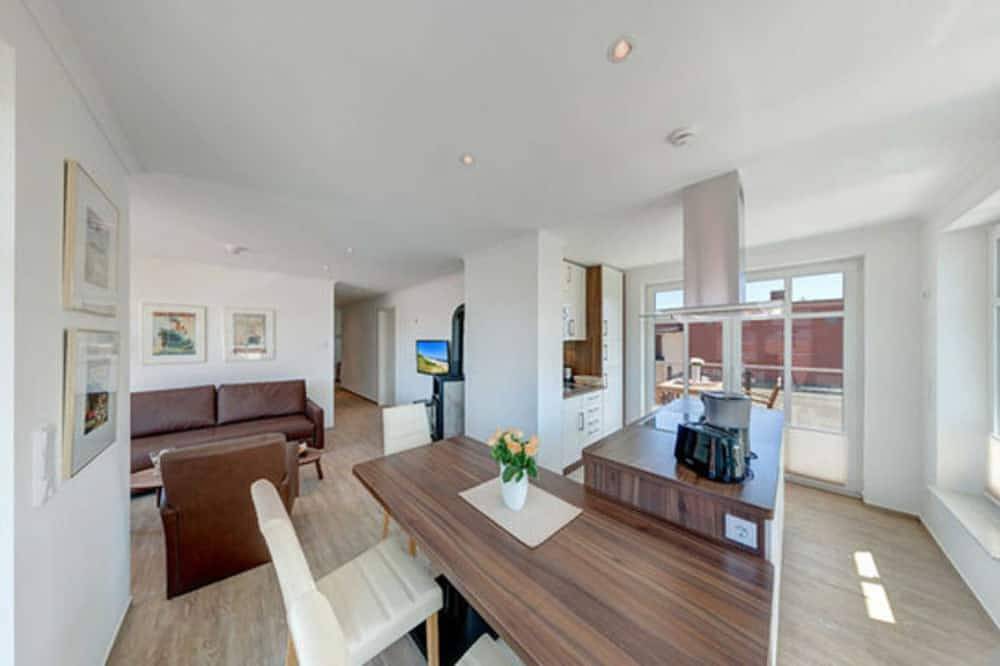 Villa Lara Whg. 7, Strandnah, Dachterrasse, Kaminofen - Villa Lara, Strandnah, in Drei Kaiserbäder, Heringsdorf