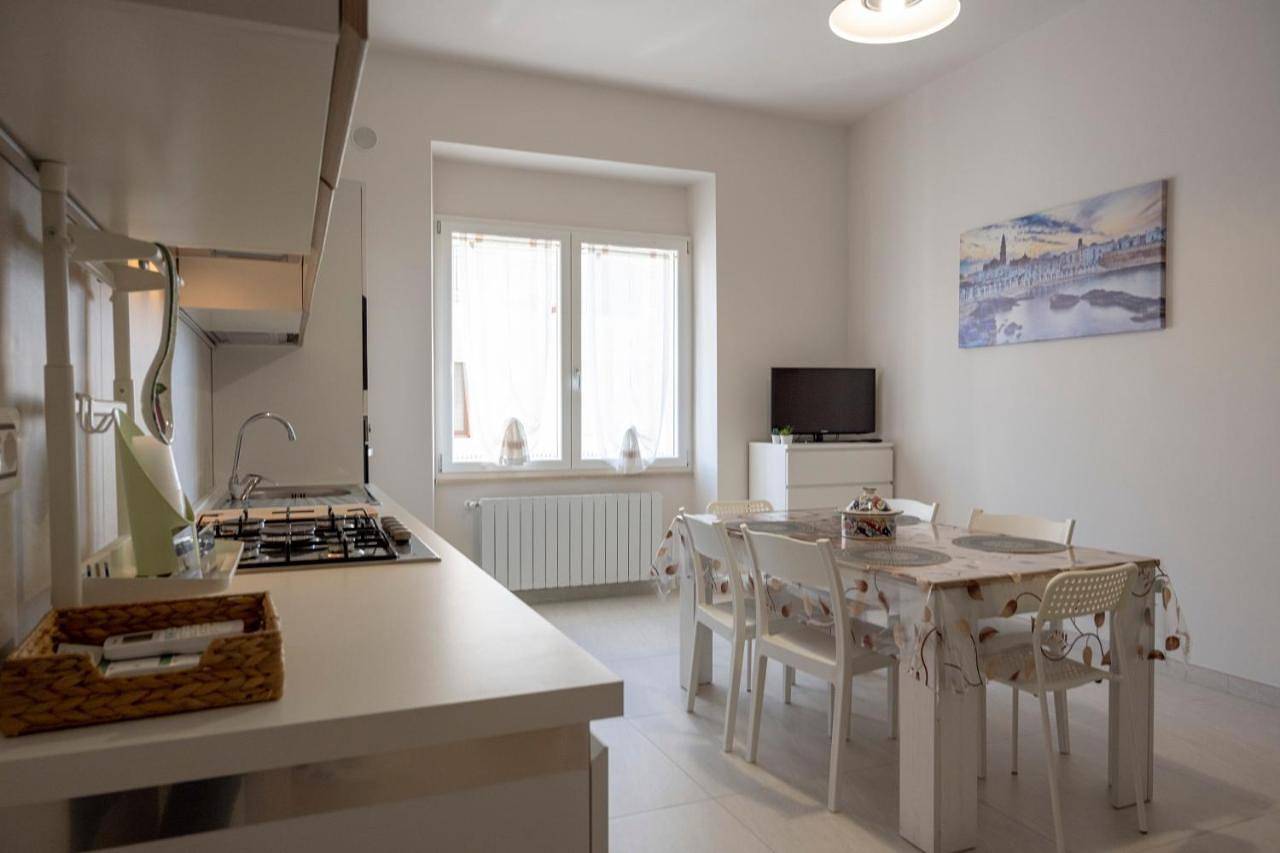 Appartement entier, Amare Apartment Near the Sea in Cala Porta Vecchia, Monopoli