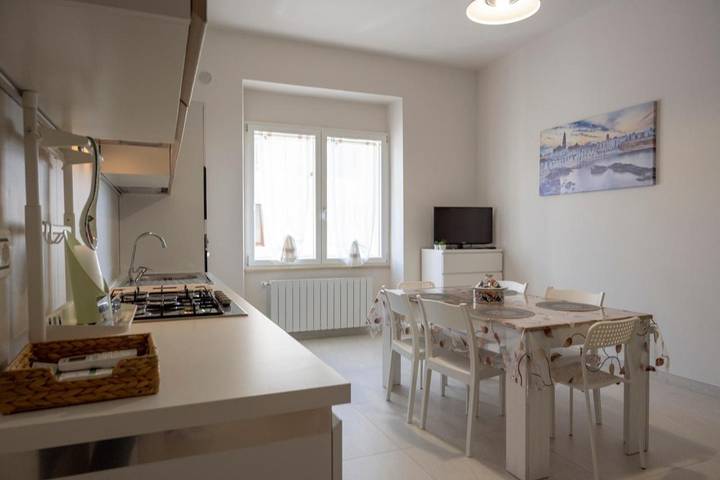 Appartement de vacances pour 7 personnes, avec Balcon ainsi que Terrasse et Vue dans Spiaggia di Cala Cozze