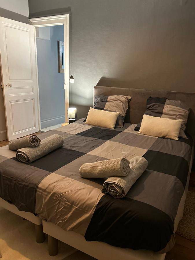 Gîte pour 6 personnes, avec terrasse à Chartres - 3