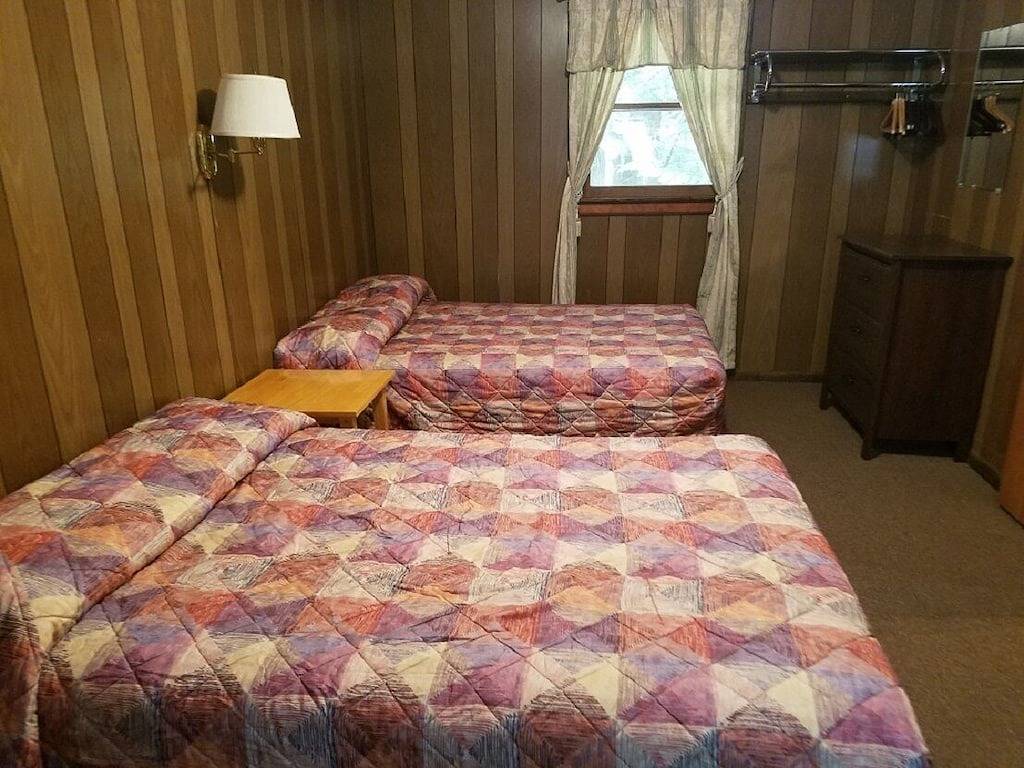 Die Goldadlerhütte 15 in Adirondack Mountains