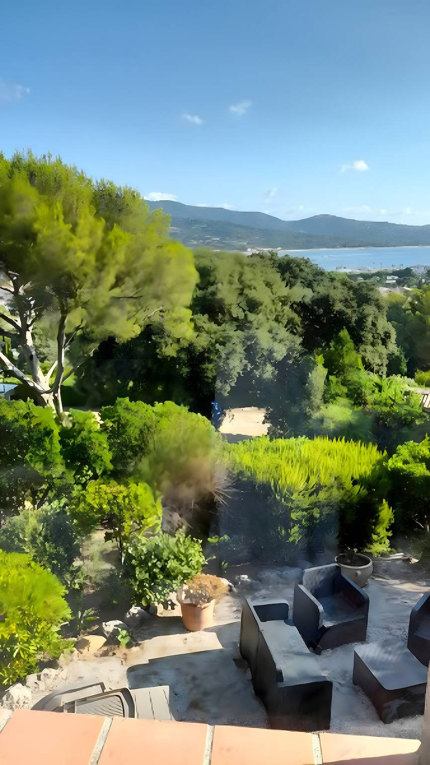 Villa 'La Mignonette' con vistas al mar, jardín privado y Wi-Fi in Cavalaire-sur-Mer, Region de Draguignan