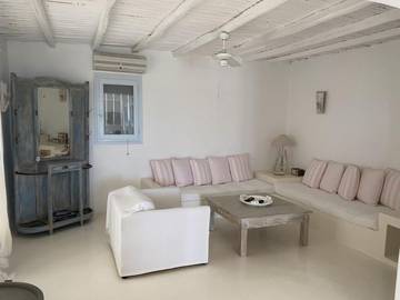 Villa pour 6 personnes, avec vue et balcon ainsi que jardin et piscine dans Antiparos