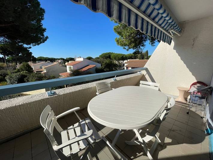 Gîte pour 6 personnes, avec terrasse dans Golf de la Grande Motte