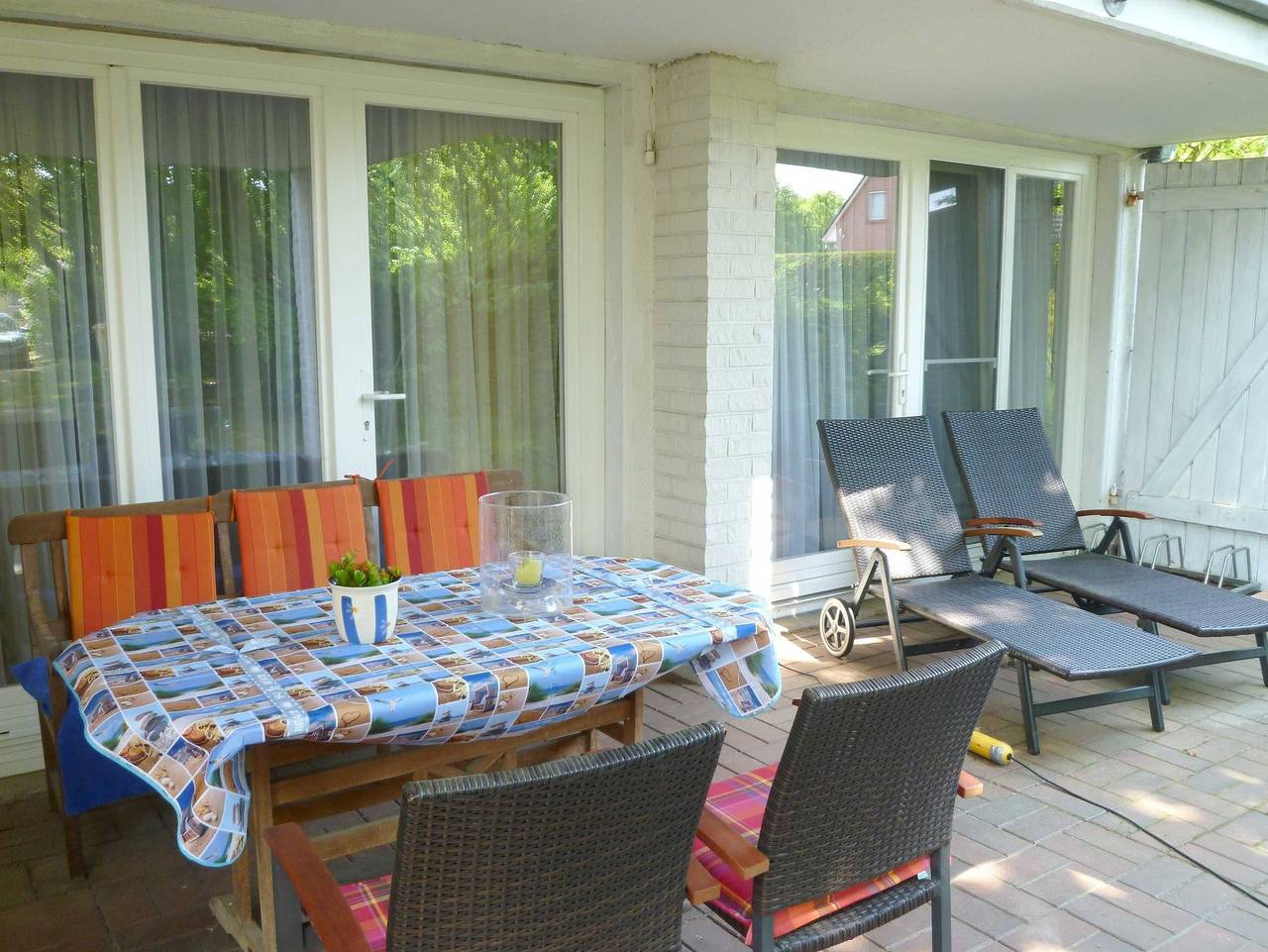 Ganze Ferienwohnung, Villa Romantica Gartenwohnung, 300 m zur Ostsee, Wlan in Koserow, Bernsteinbäder