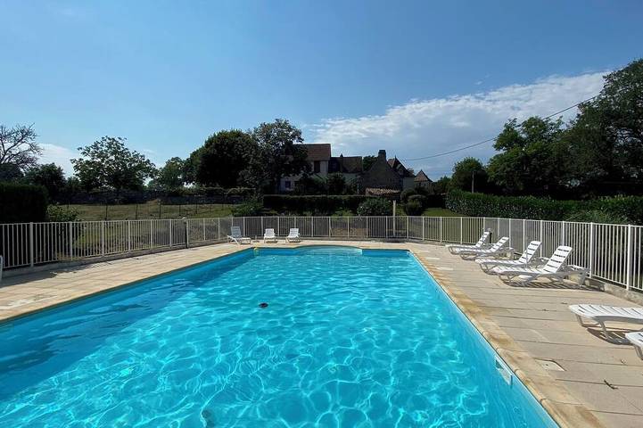 Maison de vacances pour 12 personnes, avec Jardin à Gramat