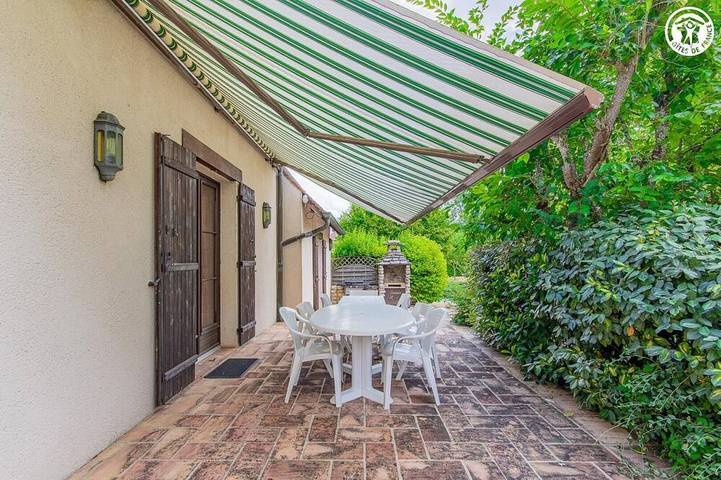 Location de vacances pour 7 personnes, avec jardin, animaux acceptés à Gourdon (Saône-et-Loire) - 4