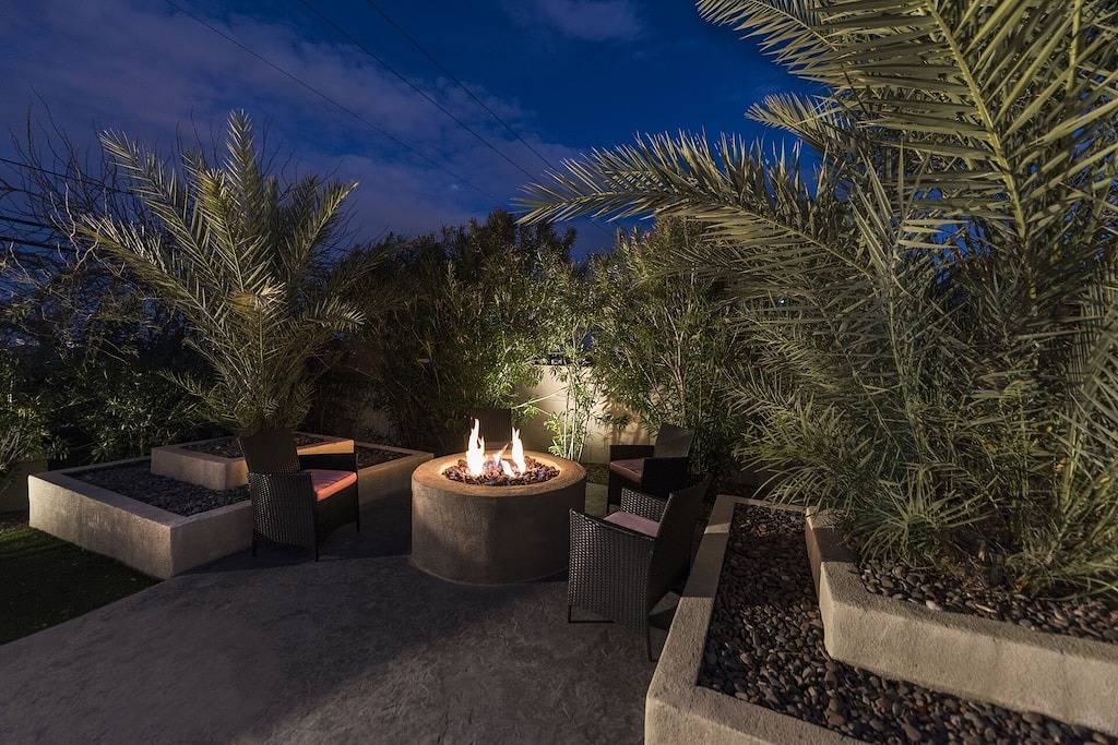 Licensed Luxury Modern Estate, tolle Aussicht auf den Strip! Mins to Strip, Konvention in Las Vegas, Red Rock Canyon