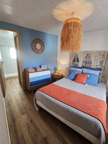 Gîte pour 3 personnes, avec jardin ainsi que vue et piscine à La Roche-sur-Yon