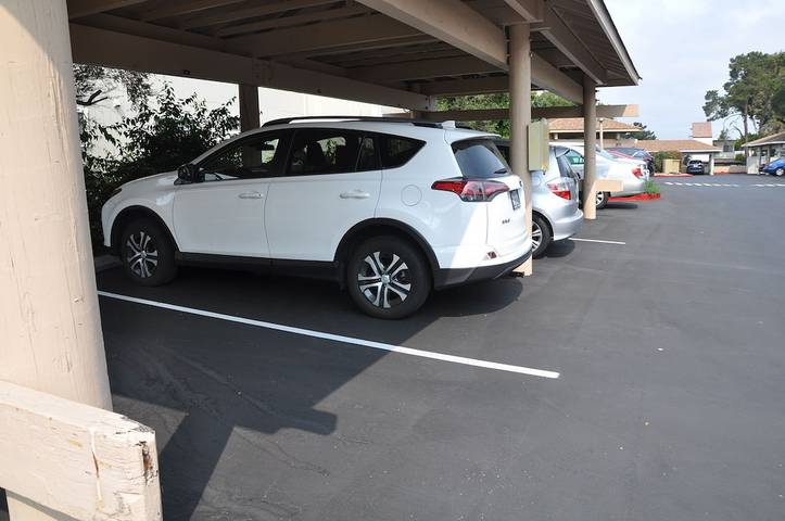 Vacation rental for 2 people, with balcony and pool in Monterey