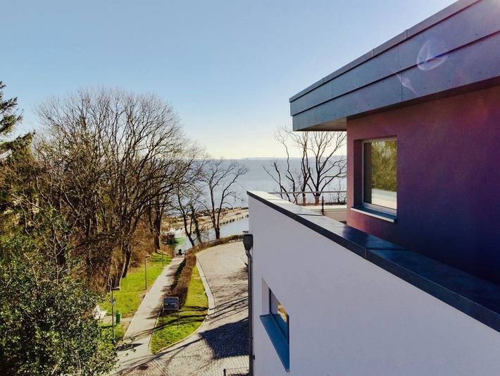 Ferienwohnung für 6 Personen, mit Terrasse und Seeblick sowie Ausblick in Sassnitz