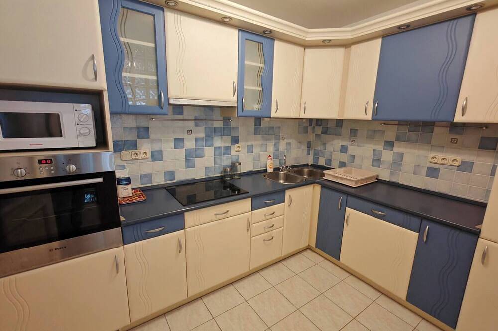 Ganze Wohnung, Quelle Apartment in der Innenstadt mit privatem Garten in Ketschkemet, Kleingebiet Ketschkemet