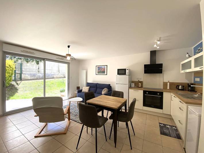 Gîte pour 4 personnes, avec terrasse à Perros-Guirec - 2