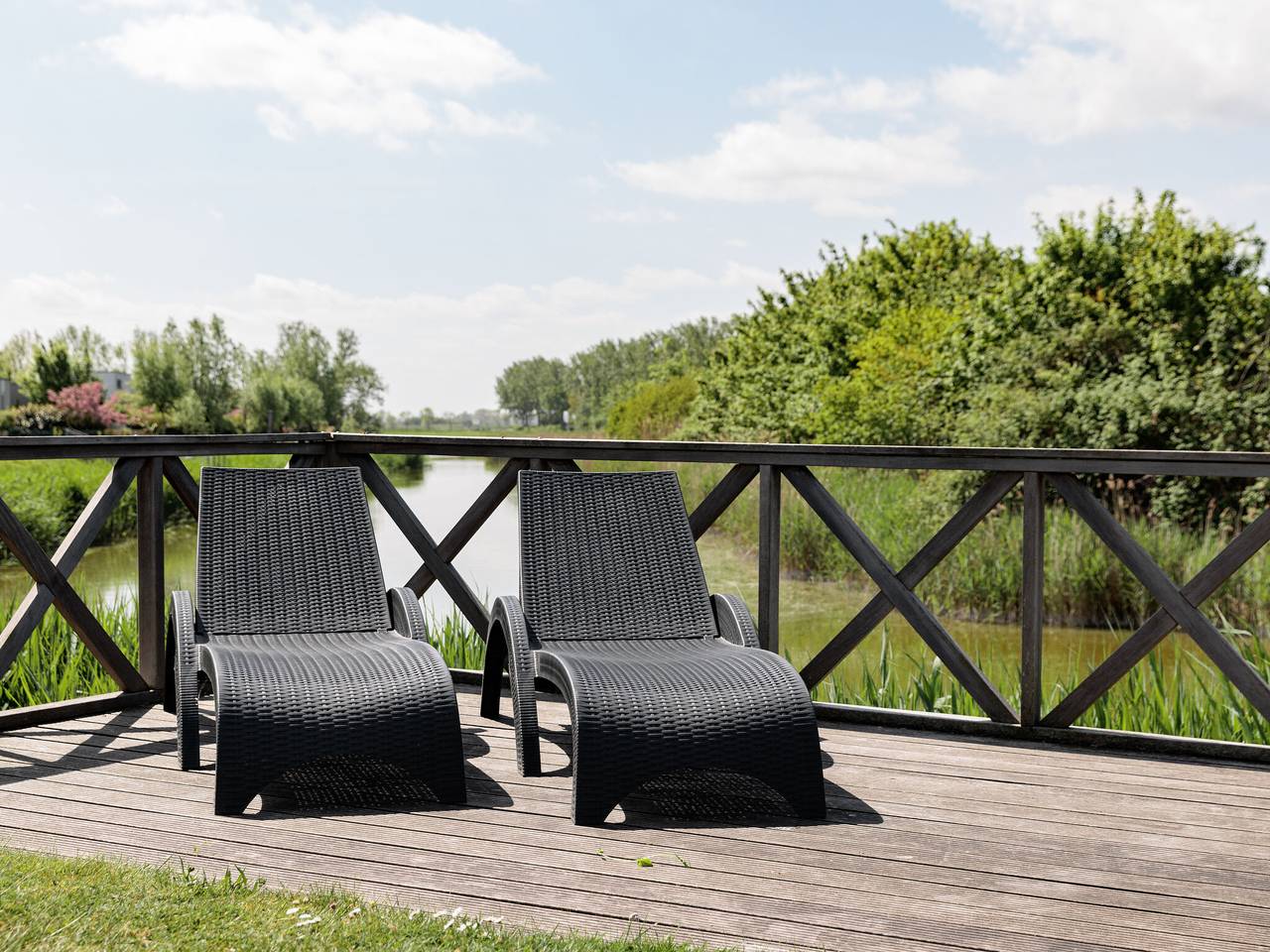 Stijlvolle bungalow vlakbij het strand in Breskens, Zeeuwse Kust
