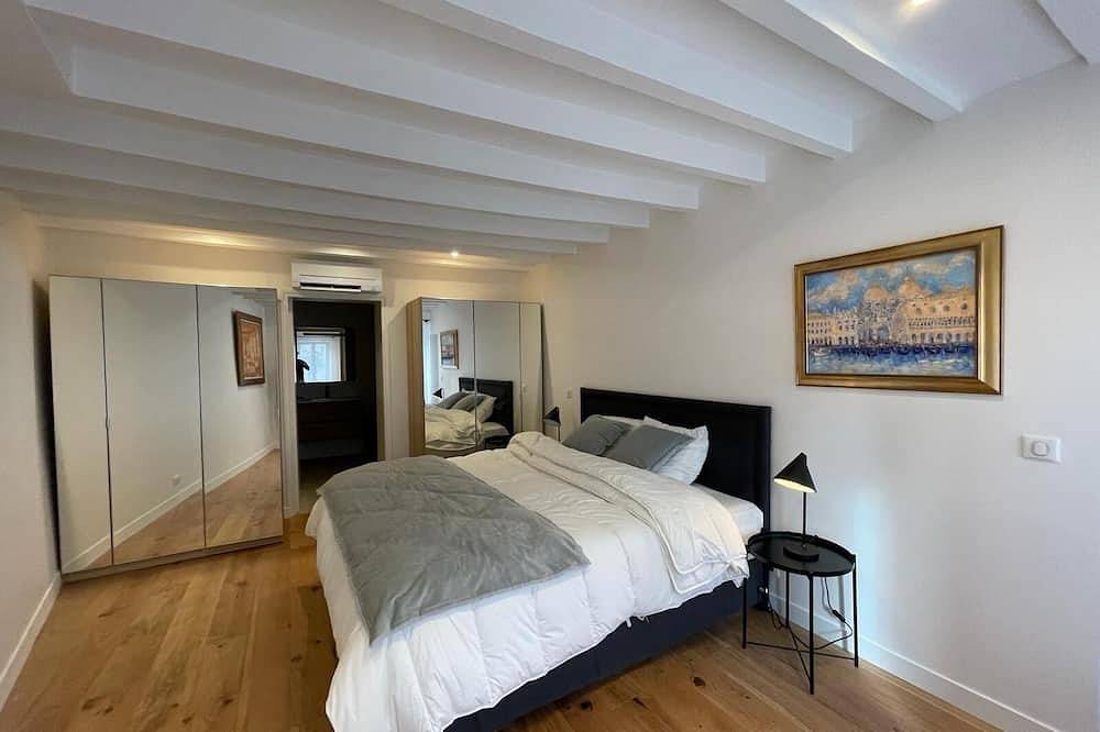 Luxueuse villa longère, piscine Spa entre Montfort l’Amaury et Rambouillet in Bourdonné, Yvelines