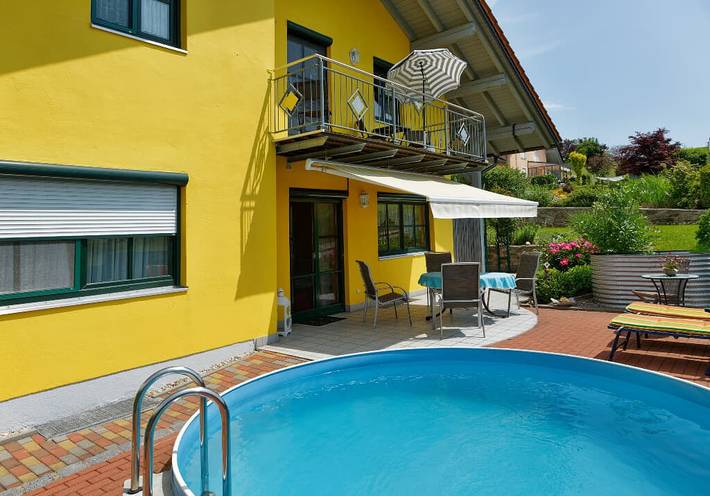 Ganze Wohnung, Ferienwohnung Barth - Ferienwohnung 90m² in Tittling, Ostbayern