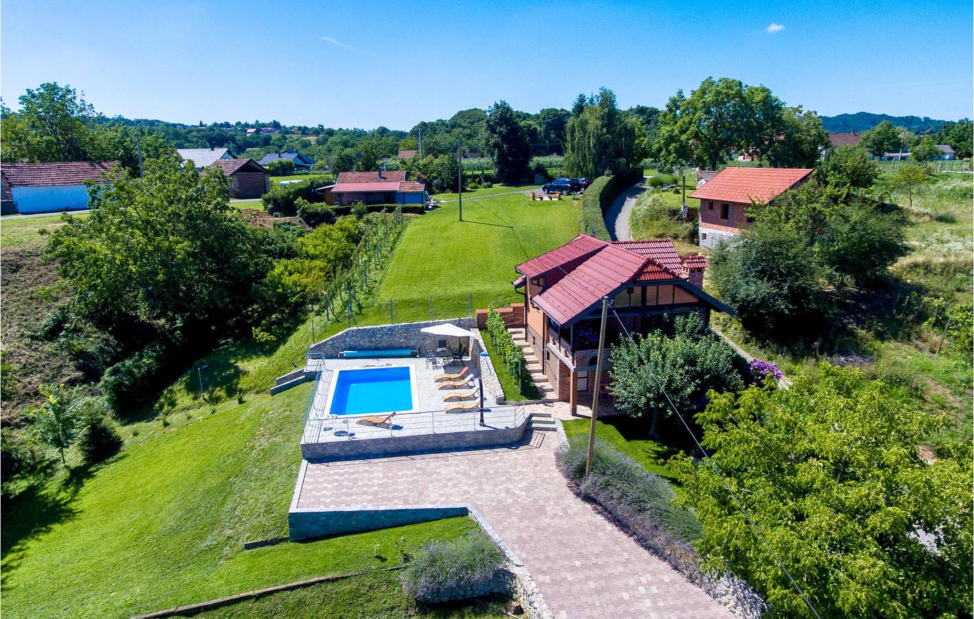 Gemütliche 76 m² große Ferienwohnung mit Pool, Grill und WLAN in der Nähe des Stadtzentrums von Ludbreg in Ludbreg, Varazdin