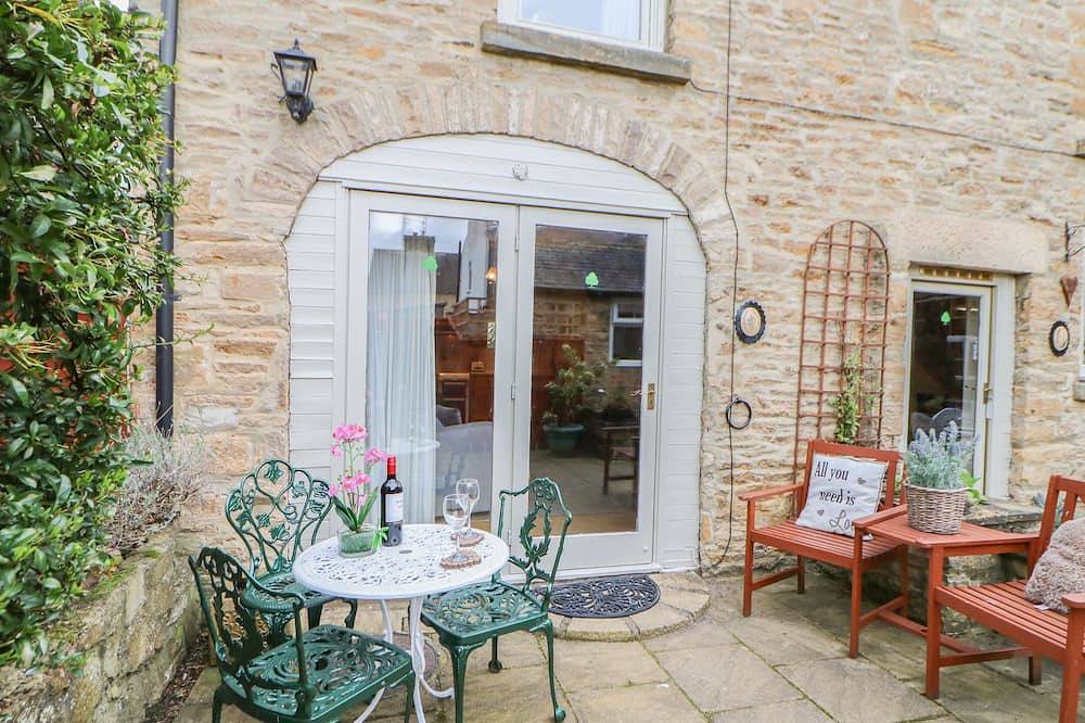 Log Cabin for 4 People in Richmond (Yorkshire), North Yorkshire