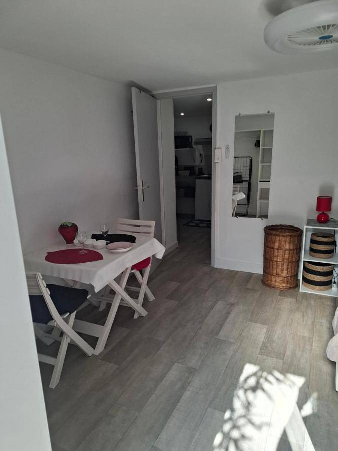 Gîte pour 2 personnes, avec jardin, animaux acceptés à La Côte-Saint-André - 3