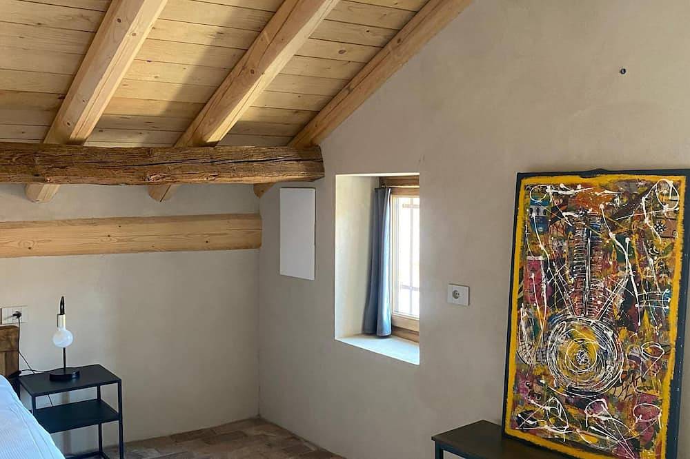Entire apartment, Records Room in Belluno, Schiara