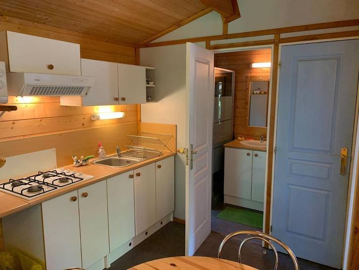 Camping pour 7 personnes, avec sauna et terrasse ainsi que jacuzzi et jardin dans Nièvre - 2