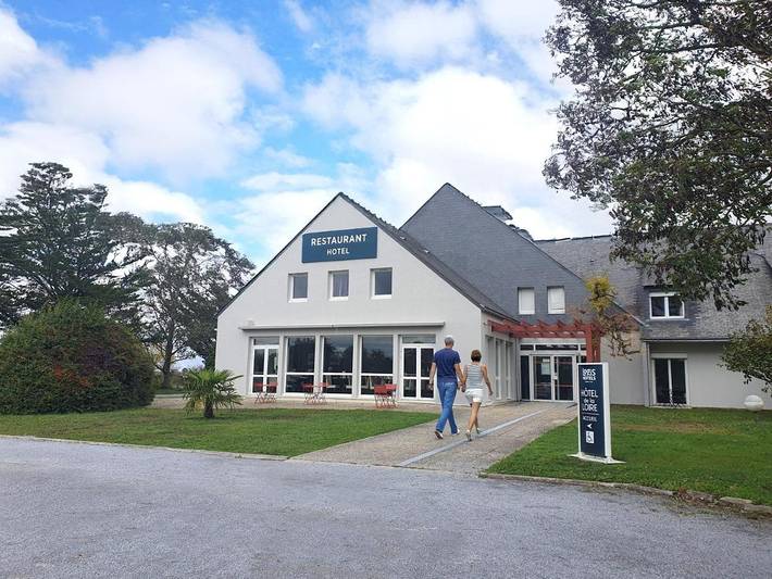 Hotel para 2 personas, con terraza y jardín - 1